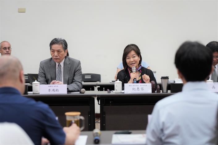 日本律師公會聯合會性別平等委員會拜會國家人權委員會會議照片