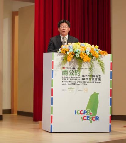 高涌誠委員就禁止酷刑及移工、外籍漁工權利方面進行報告。