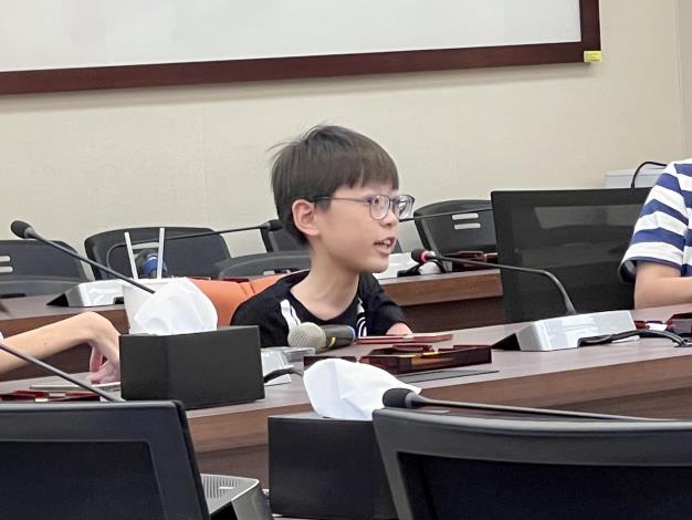 0716兒少座談北區場-與會兒少意見交流