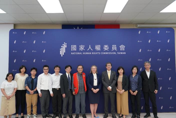 Chair Emily Ohler with NHRC Vice Chairperson Tsai Chung-yi, Commissioner Pu Chung-cheng, and the NHRC staff members