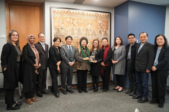 Group photo of the members of the NHRC and the CHRC