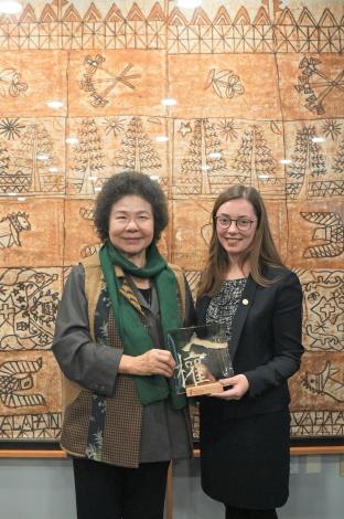 Chen Chu, Chairperson of the National Human Rights Commission, and Charlotte-Anne Malischewski, Chief Commissioner of the Canadian Human Rights Commission